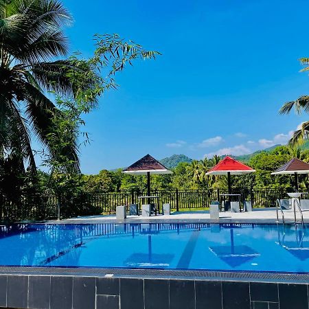 Travellers Halt Hotel Ratnapura Ngoại thất bức ảnh