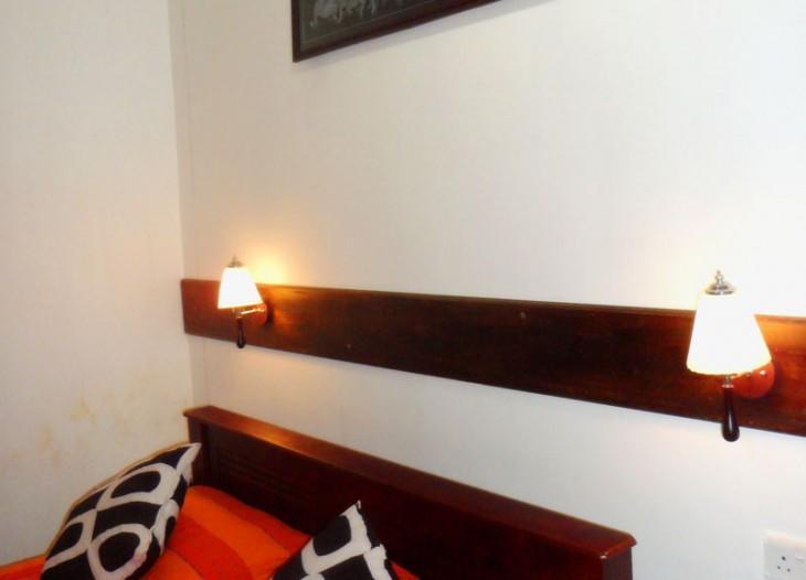 Travellers Halt Hotel Ratnapura Ngoại thất bức ảnh