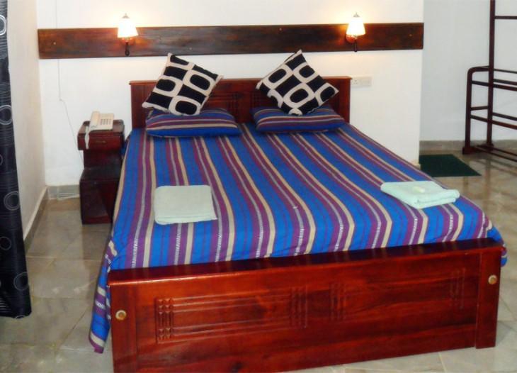 Travellers Halt Hotel Ratnapura Ngoại thất bức ảnh