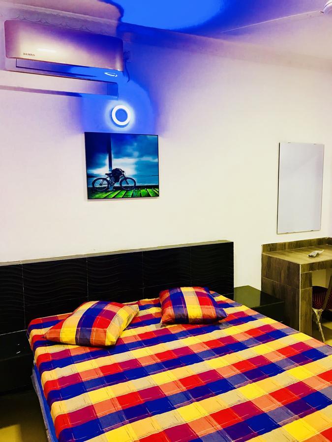 Travellers Halt Hotel Ratnapura Ngoại thất bức ảnh