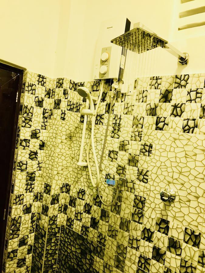Travellers Halt Hotel Ratnapura Ngoại thất bức ảnh