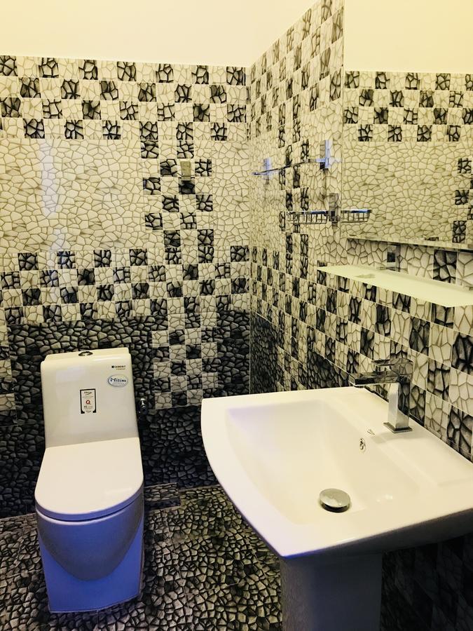 Travellers Halt Hotel Ratnapura Ngoại thất bức ảnh
