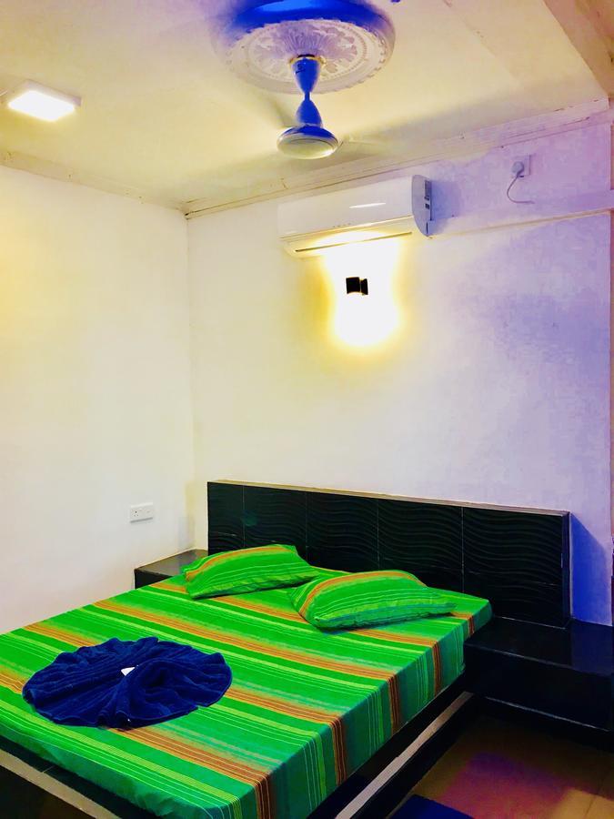 Travellers Halt Hotel Ratnapura Ngoại thất bức ảnh